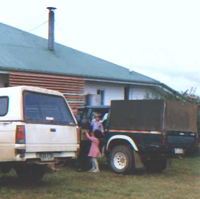 au6.jpg (12743 bytes)