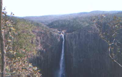 aus28.jpg (9580 bytes)