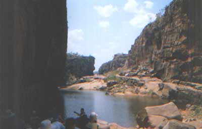 aus38.jpg (8740 bytes)
