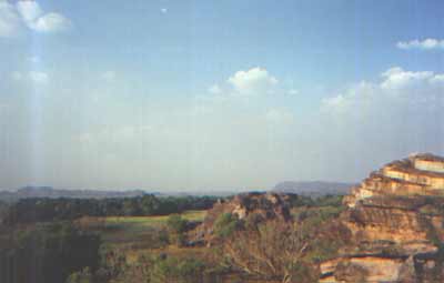 aus41.jpg (6791 bytes)