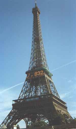 paris08.jpg (7645 bytes)